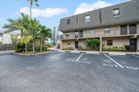 1010 Pine Tree Drive Indian Harbour Beach FL 32937
