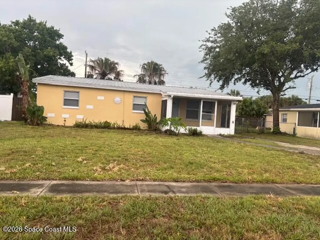 327 Crown Boulevard Melbourne FL 32901