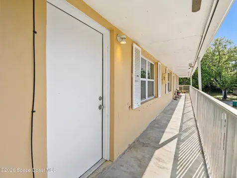 89 NW Irwin Avenue Melbourne FL 32904