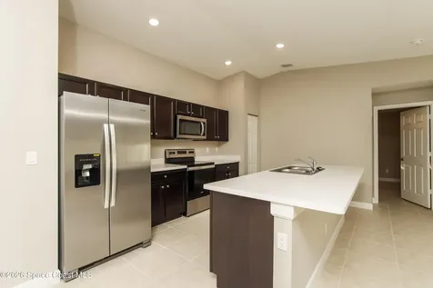 2110 Watkins Road SE Palm Bay FL 32909