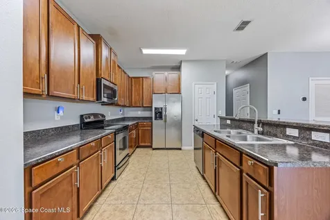 2745 Revolution Street Melbourne FL 32935