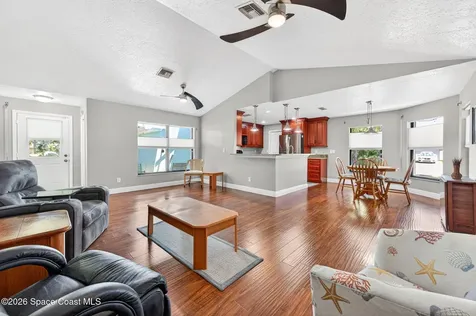 1211 Rainbow Road SE Palm Bay FL 32909