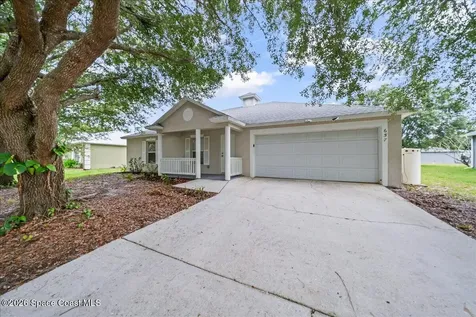 657 Floyd Street SE Palm Bay FL 32909