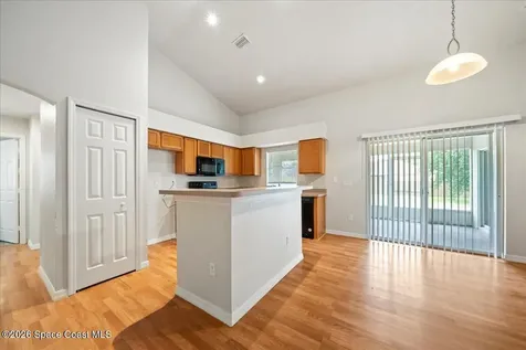 657 Floyd Street SE Palm Bay FL 32909