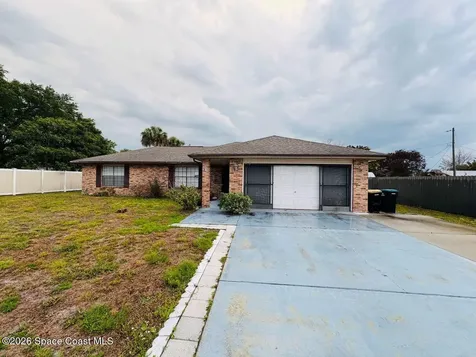 618 Americana Boulevard NE Palm Bay FL 32907