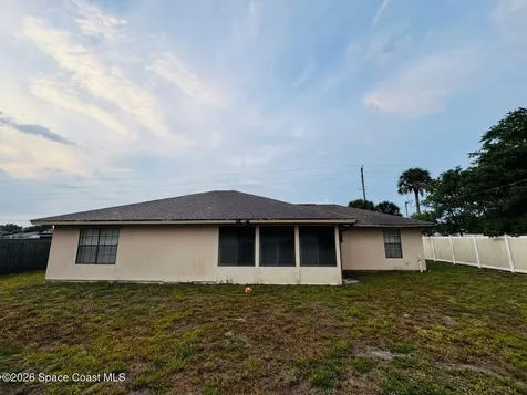 618 Americana Boulevard NE Palm Bay FL 32907