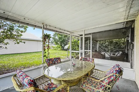 866 Wateroak Drive NE Palm Bay FL 32905