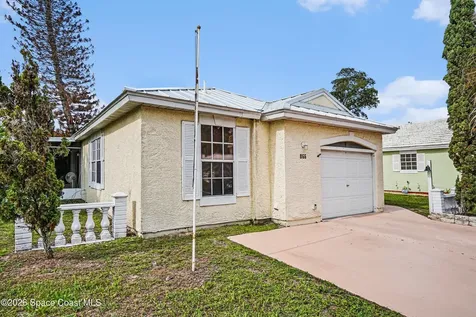 866 Wateroak Drive NE Palm Bay FL 32905