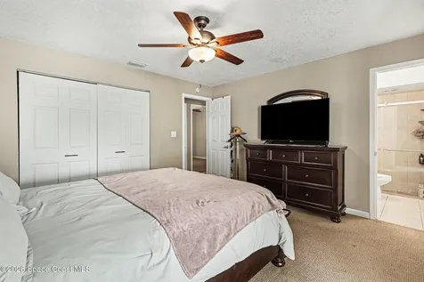 1178 Abbey Circle NE Palm Bay FL 32905