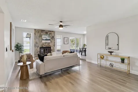 1519 Heartwellville Street NW Palm Bay FL 32907