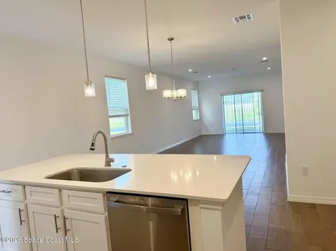 826 Castleford Avenue NE Palm Bay FL 32905