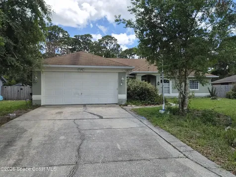 1296 Stone Street NW Palm Bay FL 32907