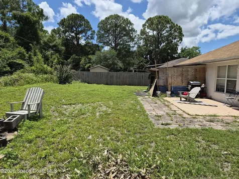 1296 Stone Street NW Palm Bay FL 32907