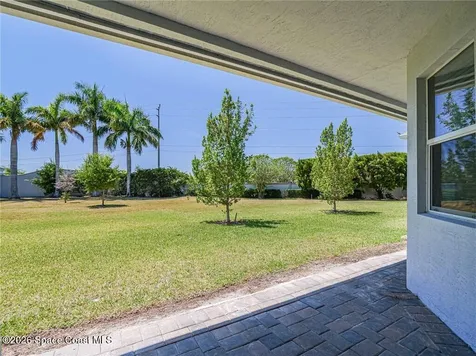 2529 Bella Vista Circle Vero Beach FL 32966