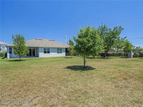 2529 Bella Vista Circle Vero Beach FL 32966