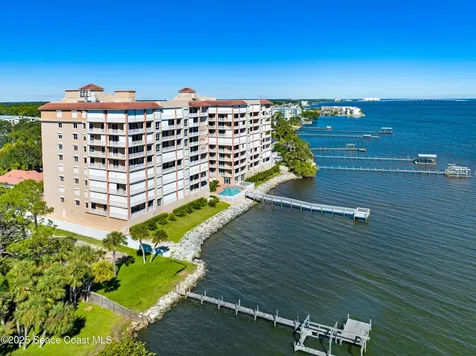 3205 S Washington Avenue Titusville FL 32780