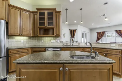 605 N Shannon Avenue Indialantic FL 32903