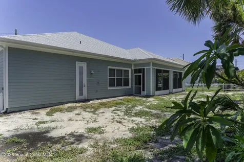 605 N Shannon Avenue Indialantic FL 32903