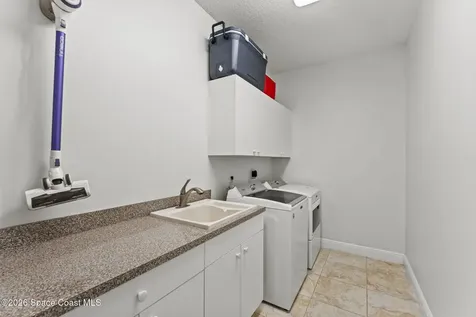 1866 Bel Court Indialantic FL 32903