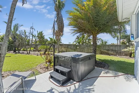 1866 Bel Court Indialantic FL 32903