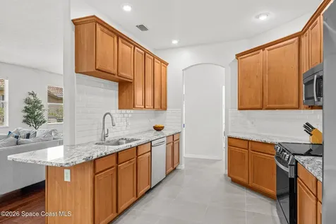 8064 Kingswood Way Melbourne FL 32940