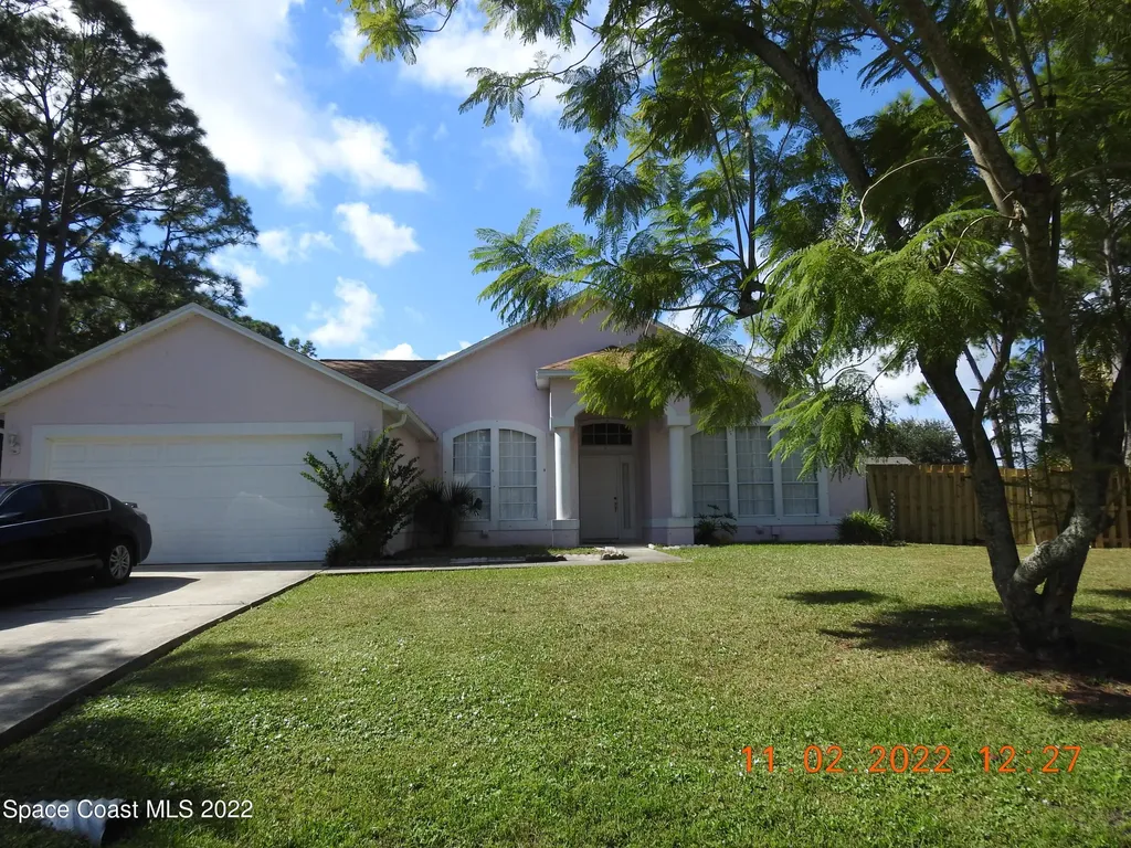 1208 Stadt Road NW Palm Bay FL 32907