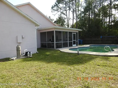 1208 Stadt Road NW Palm Bay FL 32907