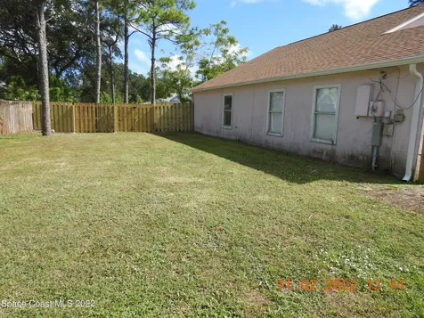 1208 Stadt Road NW Palm Bay FL 32907