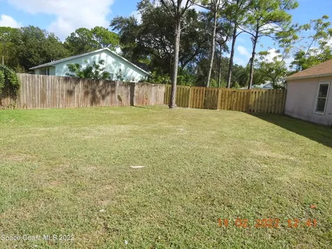 1208 Stadt Road NW Palm Bay FL 32907
