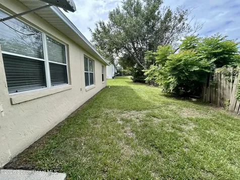 63 Ivy Lane Debary FL 32713