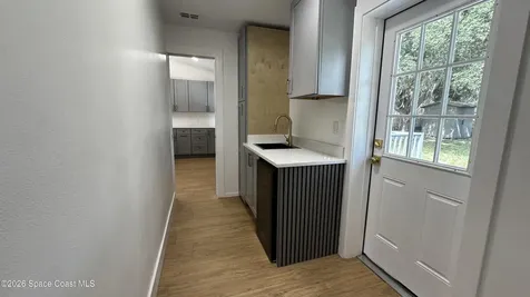 65 S Courtland Boulevard Deltona FL 32738