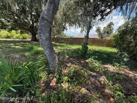 65 S Courtland Boulevard Deltona FL 32738