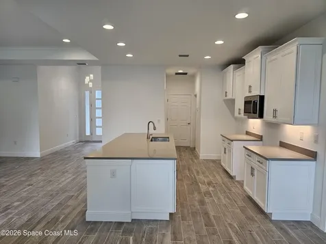 3224 E Terkelson Avenue SE Palm Bay FL 32909
