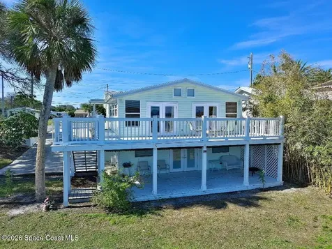 8855 U.s. 1 Micco FL 32976