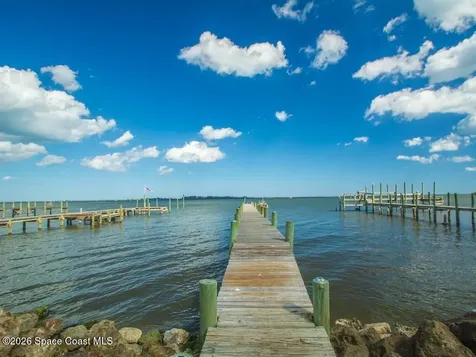8855 U.s. 1 Micco FL 32976