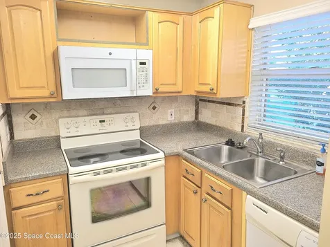 100 Summer Place Merritt Island FL 32953