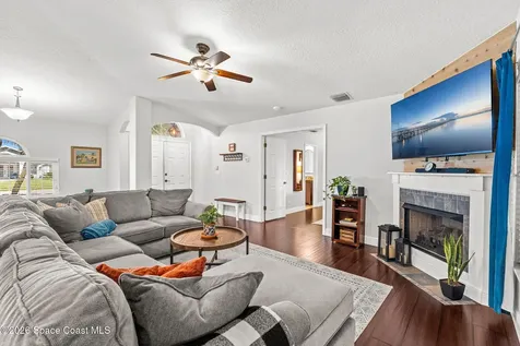 676 Sheridan Woods Drive Melbourne FL 32904