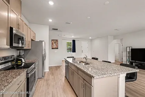 717 Sandpiper Street SW Palm Bay FL 32908