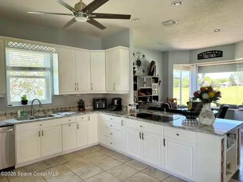 8006 Bradwick Way Melbourne FL 32940