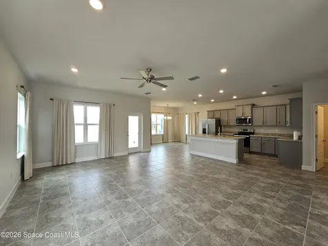 1109 Canfield Circle SE Palm Bay FL 32909
