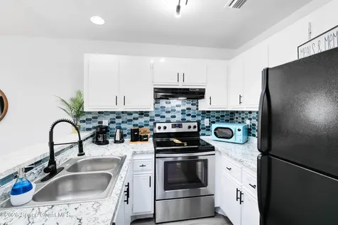 3165 South Street Titusville FL 32780