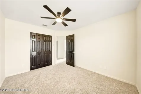13774 Meadowpark Avenue Orlando FL 32826