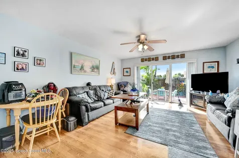 152 E East Colonial Court Indian Harbour Beach FL 32937