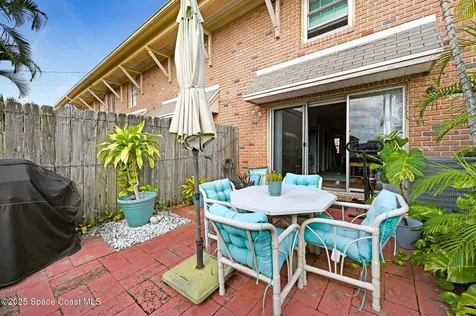 152 E East Colonial Court Indian Harbour Beach FL 32937