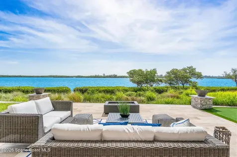 4842 S Harbor Drive Vero Beach FL 32967