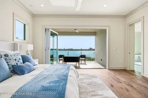 4842 S Harbor Drive Vero Beach FL 32967