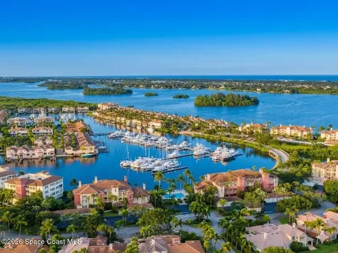 4842 S Harbor Drive Vero Beach FL 32967