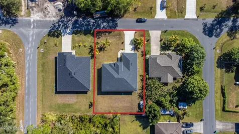 951 Sareta Street SE Palm Bay FL 32909