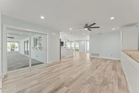 398 Grant Avenue Satellite Beach FL 32937