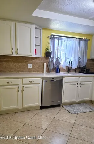 612 Cedar Side Circle NE Palm Bay FL 32905